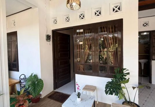 Rumah Cantik Harga Bersahabat di Perumahan Sewon