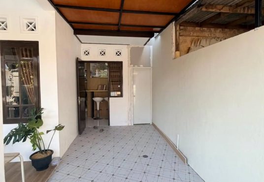 Rumah Cantik Harga Bersahabat di Perumahan Sewon