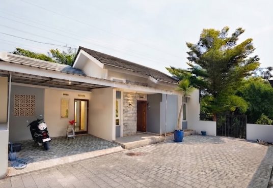 Rumah Cantik Minimalis Modern di Perumahan One Gate Selatan Giwangan