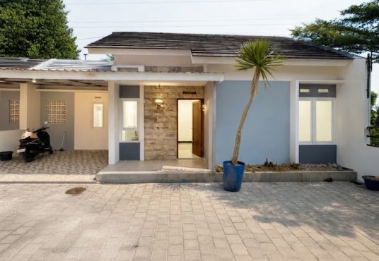 Rumah Cantik Minimalis Modern di Perumahan One Gate Selatan Giwangan