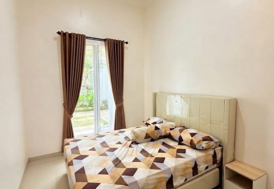 Rumah Modern Full Furnished 5 Menit ke UII Jakal