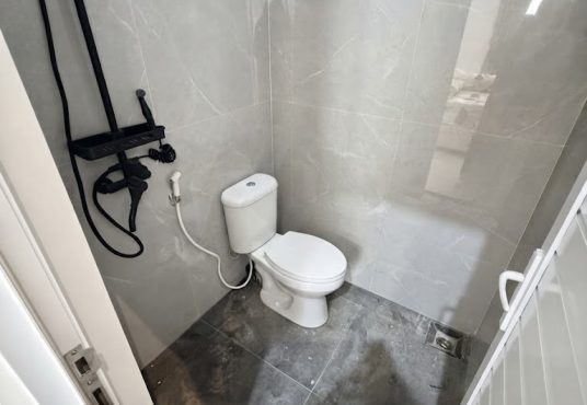 Rumah Modern Full Furnished 5 Menit ke UII Jakal