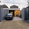 Rumah Modern Full Furnished 5 Menit ke UII Jakal