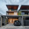 Rumah Modern Kontemporer 2 Lantai + Kolam Renang Lingkungan Premium dekat Hotel Hyatt