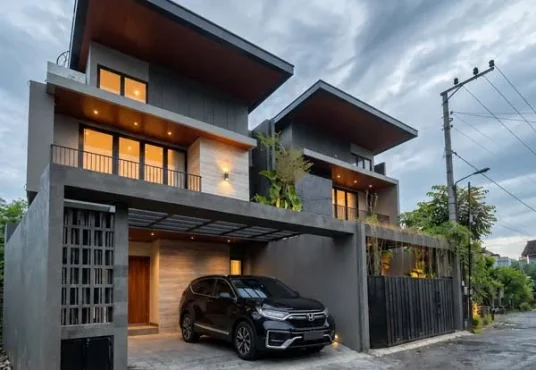 Rumah Modern Kontemporer 2 Lantai + Kolam Renang Lingkungan Premium dekat Hotel Hyatt