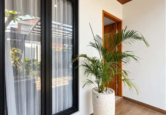 Rumah Modern Kontemporer 2 Lantai + Kolam Renang Lingkungan Premium dekat Hotel Hyatt