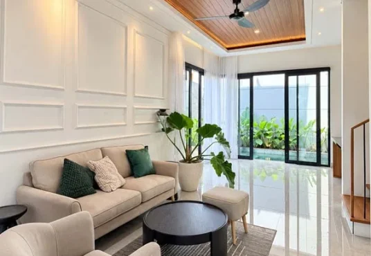 Rumah Modern Kontemporer 2 Lantai + Kolam Renang Lingkungan Premium dekat Hotel Hyatt