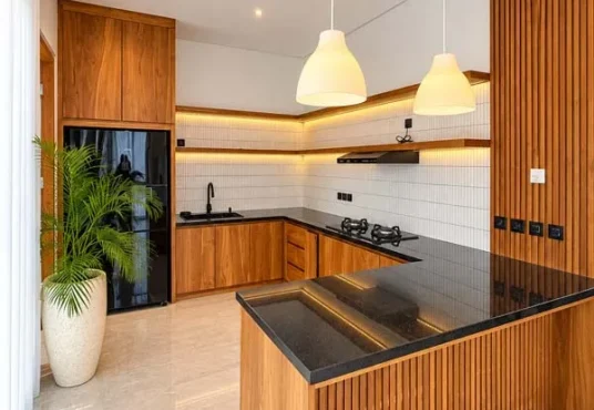 Rumah Modern Kontemporer 2 Lantai + Kolam Renang Lingkungan Premium dekat Hotel Hyatt