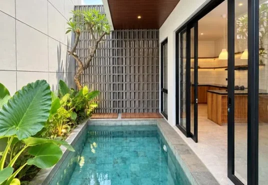 Rumah Modern Kontemporer 2 Lantai + Kolam Renang Lingkungan Premium dekat Hotel Hyatt