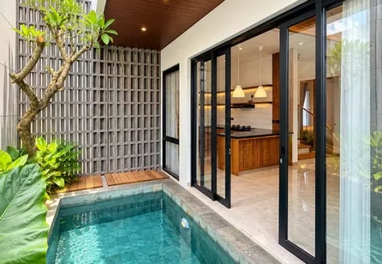 Rumah Modern Kontemporer 2 Lantai + Kolam Renang Lingkungan Premium dekat Hotel Hyatt
