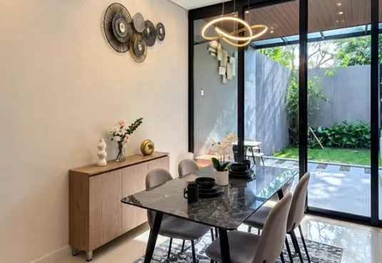 Rumah Mewah 2 Lantai Kontemporer Modern Full Furnished di Wedomartani Ngemplak Sleman