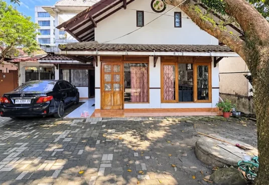 RUMAH LUAS + KOST FULL PENGHUNI DI KAWASAN UGM SENDOWO