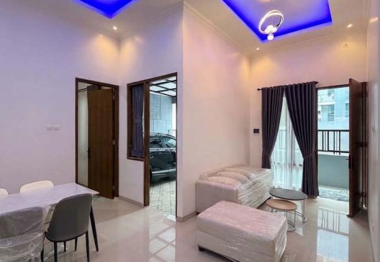 Rumah Desain Mewah Limasan Lingkungan Perumahan Jakal km 13