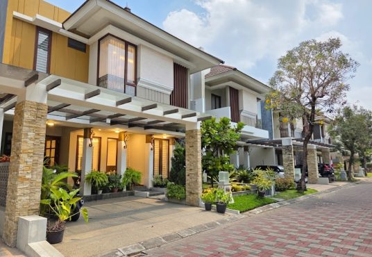 Rumah Mewah 2 Lantai Full Furnished di Vasana Residence