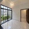 Rumah Cantik Model Klasik Modern di Utara SD Model Wedomartani