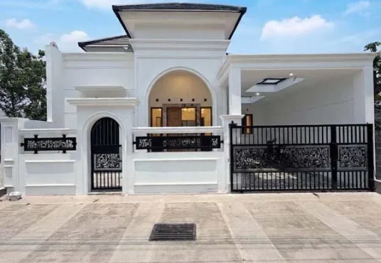 Rumah Mewah American Classic Modern Di Purwomartani Kalasan Sleman Dekat Exit Toll Purwomartani