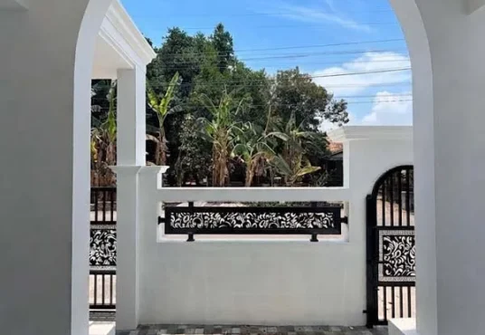 Rumah Mewah American Classic Modern Di Purwomartani Kalasan Sleman Dekat Exit Toll Purwomartani