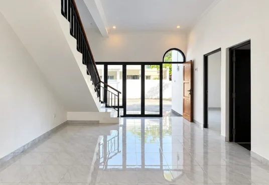 Rumah Baru Classic 2 Lantai Modern Widodomartani Ngemplak Sleman