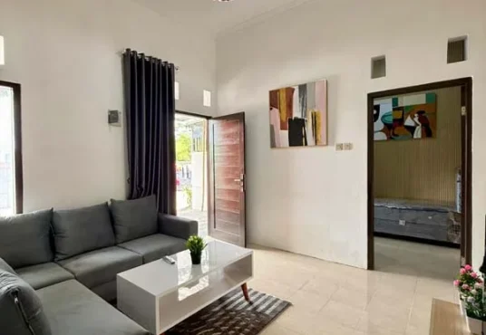 MURAH BANGET! Rumah Cantik Minimalis Furnished di Tamanan Banguntapan dekat Giwangan.