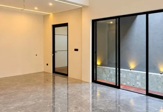Rumah Mewah Modern 2 lantai dengan private pool di Banyuraden Gamping Sleman