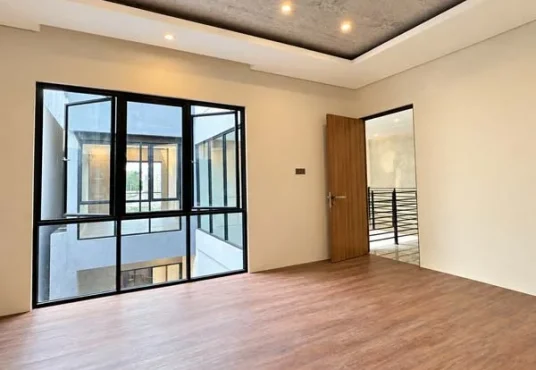 Rumah Mewah Modern 2 lantai dengan private pool di Banyuraden Gamping Sleman