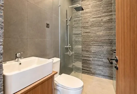 Rumah Mewah Modern 2 lantai dengan private pool di Banyuraden Gamping Sleman
