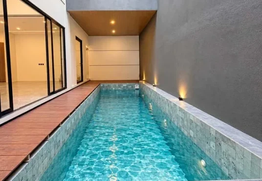 Rumah Mewah Modern 2 lantai dengan private pool di Banyuraden Gamping Sleman