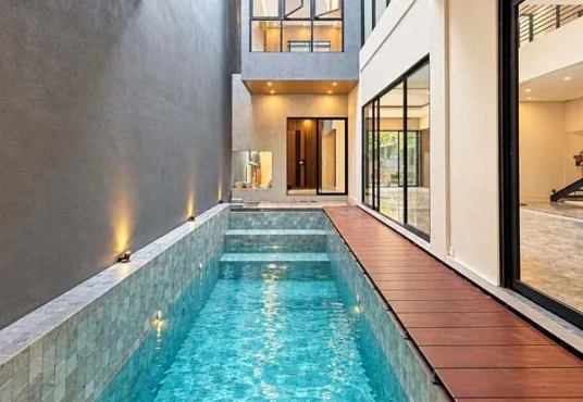 Rumah Mewah Modern 2 lantai dengan private pool di Banyuraden Gamping Sleman