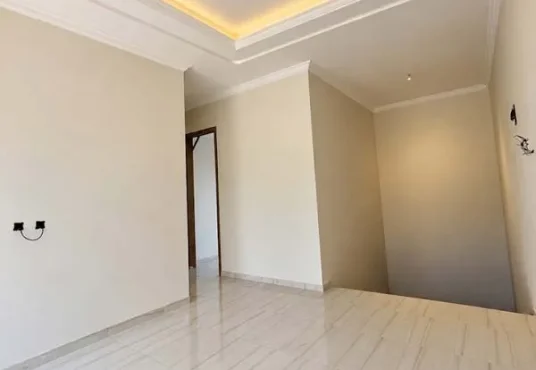 Rumah Mewah Desain Tropis Modern di Jl. Damai Jakal km 8