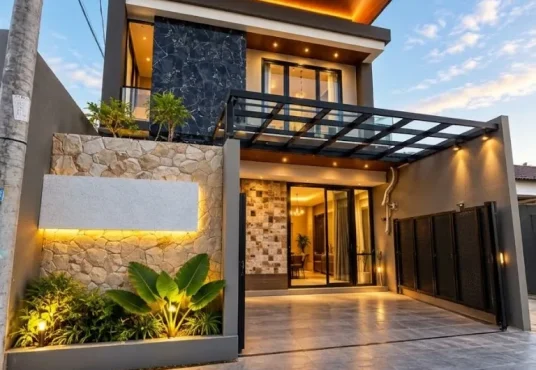 Rumah 2 Lantai Modern Kontemporer Kolam Renang di Kadirojo Purwomartani