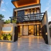 Rumah 2 Lantai Modern Kontemporer Kolam Renang di Kadirojo Purwomartani