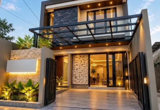 Rumah 2 Lantai Modern Kontemporer Kolam Renang di Kadirojo Purwomartani