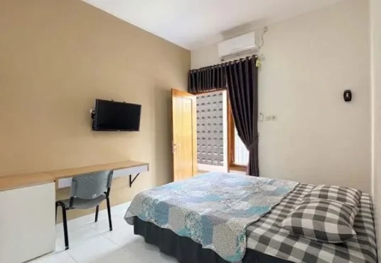 Rumah Induk dan Kos Exclusive Full Furnished 11 Kamar di dekat Jogjabay Wedomartani