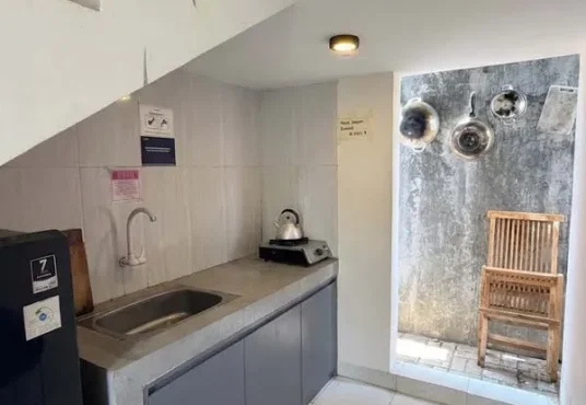 Rumah Induk dan Kos Exclusive Full Furnished 11 Kamar di dekat Jogjabay Wedomartani