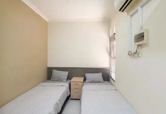 Rumah Induk dan Kos Exclusive Full Furnished 11 Kamar di dekat Jogjabay Wedomartani