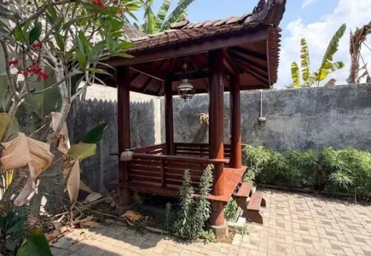 Rumah Induk dan Kos Exclusive Full Furnished 11 Kamar di dekat Jogjabay Wedomartani