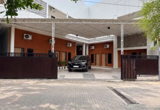 Kost Eksklusif Baru Fresh 16 Kamar Mezzanine Full Furnished Di Plemburan dekat UGM