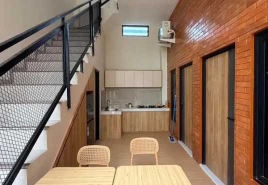 Kost Eksklusif Baru Fresh 16 Kamar Mezzanine Full Furnished Di Plemburan dekat UGM