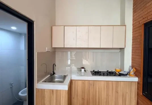 Kost Eksklusif Baru Fresh 16 Kamar Mezzanine Full Furnished Di Plemburan dekat UGM