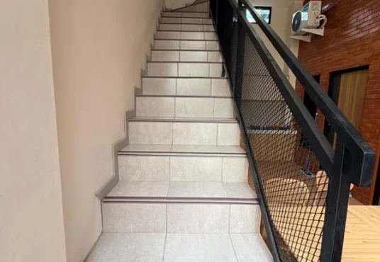 Kost Eksklusif Baru Fresh 16 Kamar Mezzanine Full Furnished Di Plemburan dekat UGM