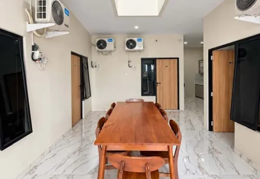 Jual Kost Mewah 2 lantai 11 kamar di Jalan Kaliurang km 12 Ngaglik Sleman Dekat UII