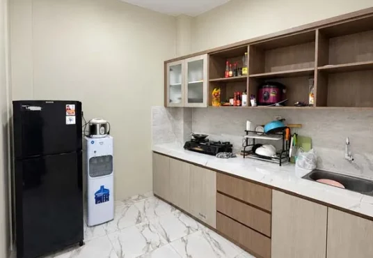 Jual Kost Mewah 2 lantai 11 kamar di Jalan Kaliurang km 12 Ngaglik Sleman Dekat UII