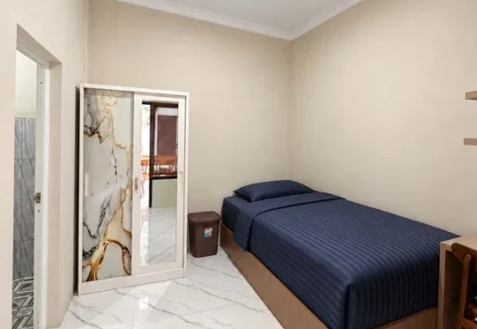 Jual Kost Mewah 2 lantai 11 kamar di Jalan Kaliurang km 12 Ngaglik Sleman Dekat UII