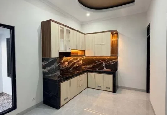Rumah Baru 2 Lantai Modern dengan Rooftop Luas di Maguwoharjo