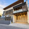 Rumah Mewah Furnished 2 Lantai dekat Pasar Stan Maguwoharjo