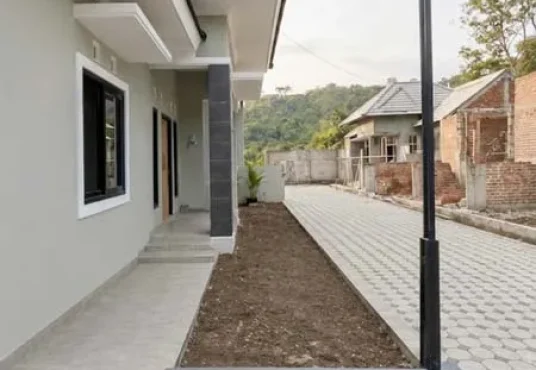 Rumah baru dalam Mini Cluster Selatan Candi Prambanan