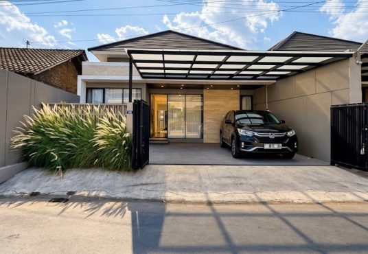 Rumah Modern Open Space 1 Lantai dekat Perum Pertamina Kalasan