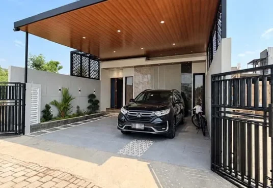Rumah Furnished Tanah Luas dekat Perum Pertamina dan Exit Tol Kalasan