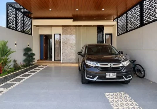 Rumah Furnished Tanah Luas dekat Perum Pertamina dan Exit Tol Kalasan