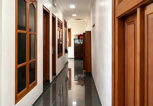 Rumah Etnik Jawa dan Joglo Kayu Jati di Kawasan Kraton Yogyakarta
